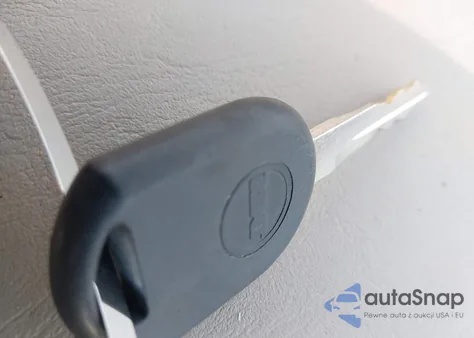 2005 Mercury Mariner Luxury/Premier from USA, damaged, VIN 4M2YU56195DJ15050